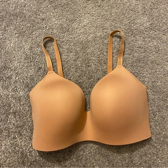 Knix Bra Women’s 6+ Tan Contour Plunging Neckline Molded Foam Cups Adjustable - Picture 1 of 7